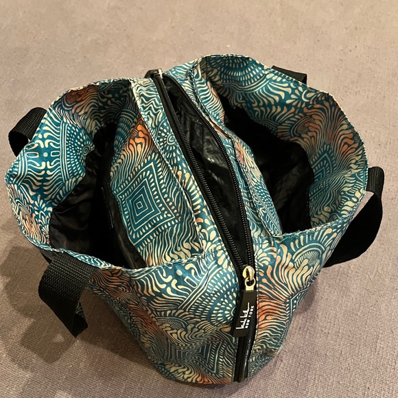 Nicole Miller Insulated Lunch Bag - Picture 7 of 12